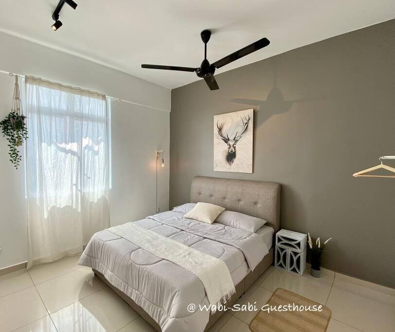 Wabi-Sabi Guesthouse At Ipoh Town 侘寂风民宿 Bagian luar foto